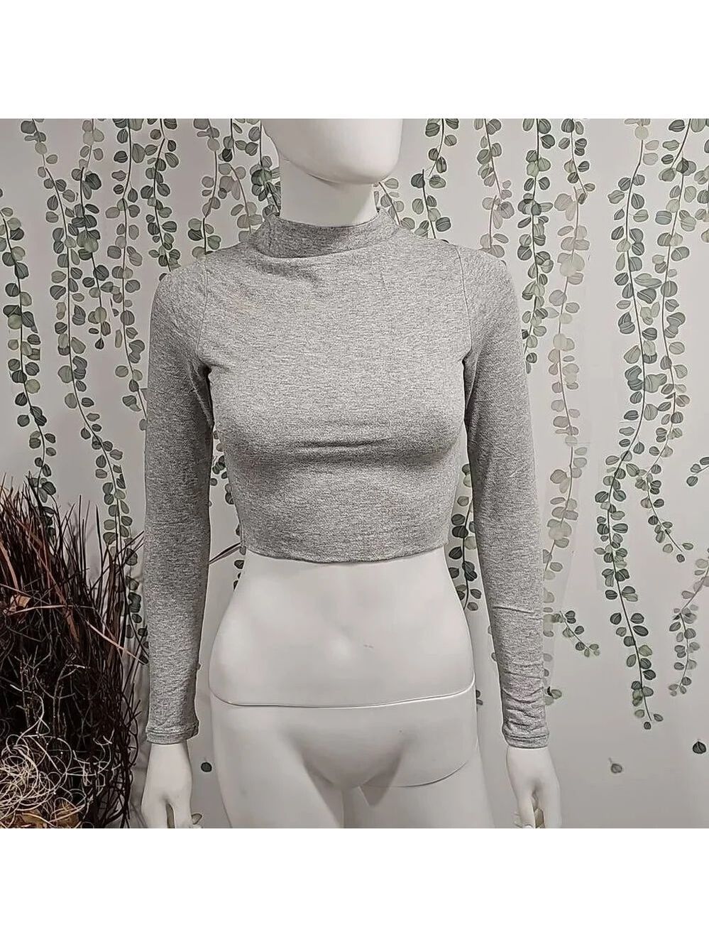 Naked Wardrobe THE NW CROP TOP IN HEATHER GREY Sz M - Picture 3 of 9